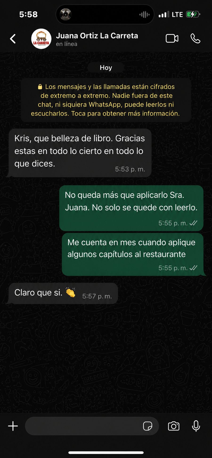 Conversación de WhatsApp con Juana Ortiz (La Carreta): dice que es una belleza de libro y que está en todo lo cierto.